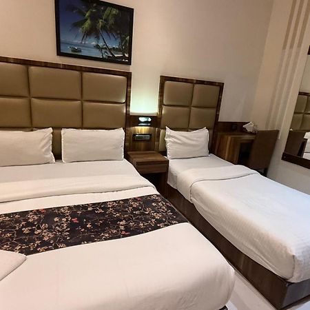 M E R I T O N Hotel T-2 Mumbai Exteriör bild