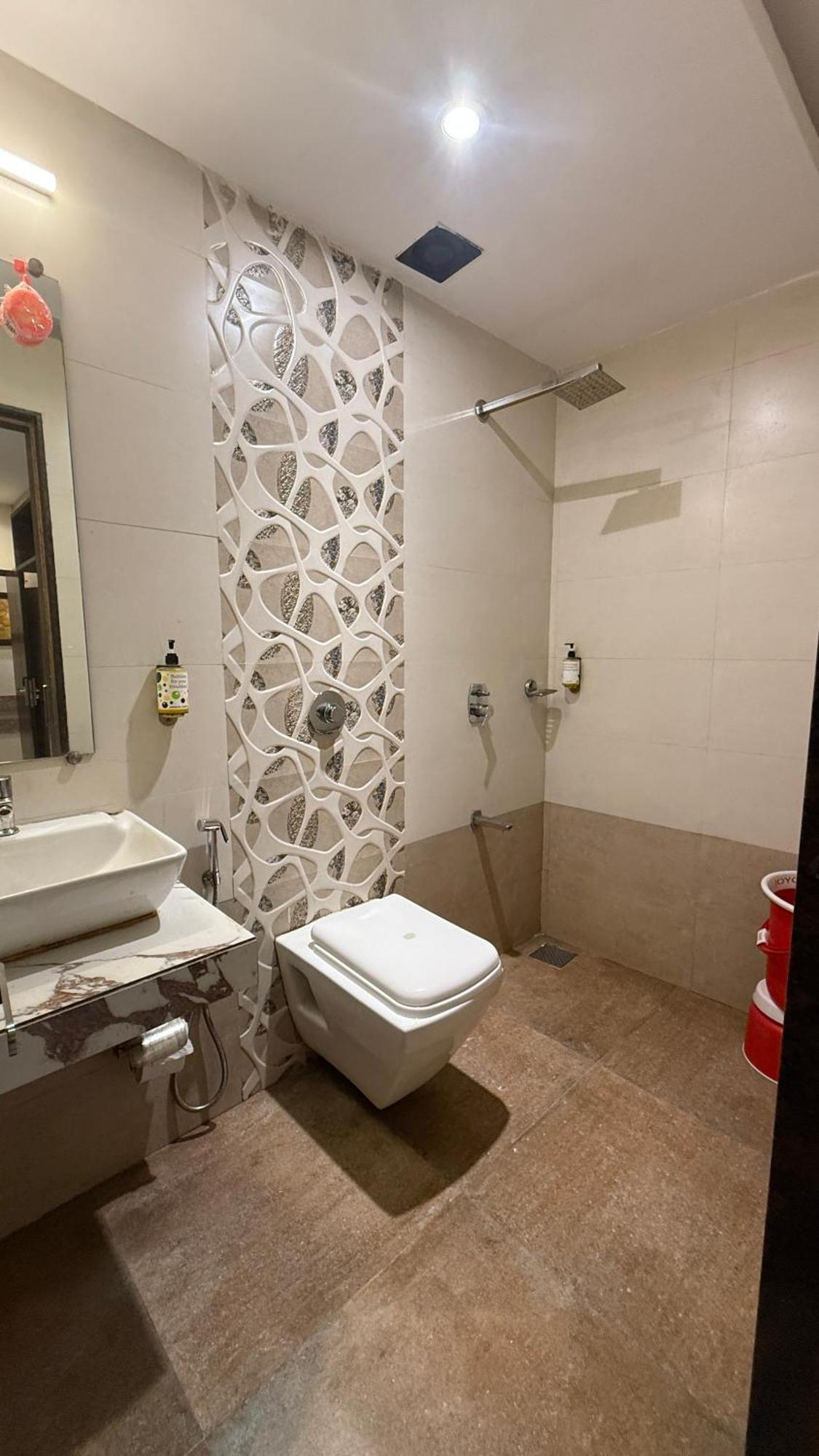 M E R I T O N Hotel T-2 Mumbai Exteriör bild